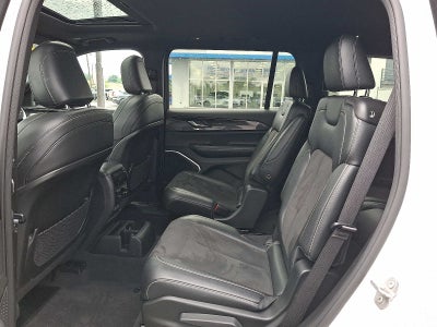 2022 Jeep Grand Cherokee L Altitude 4x4