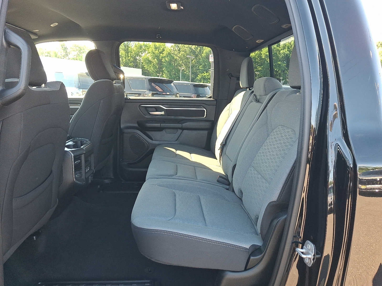 2025 RAM 1500 Big Horn Crew Cab 4x4 5'7" Box