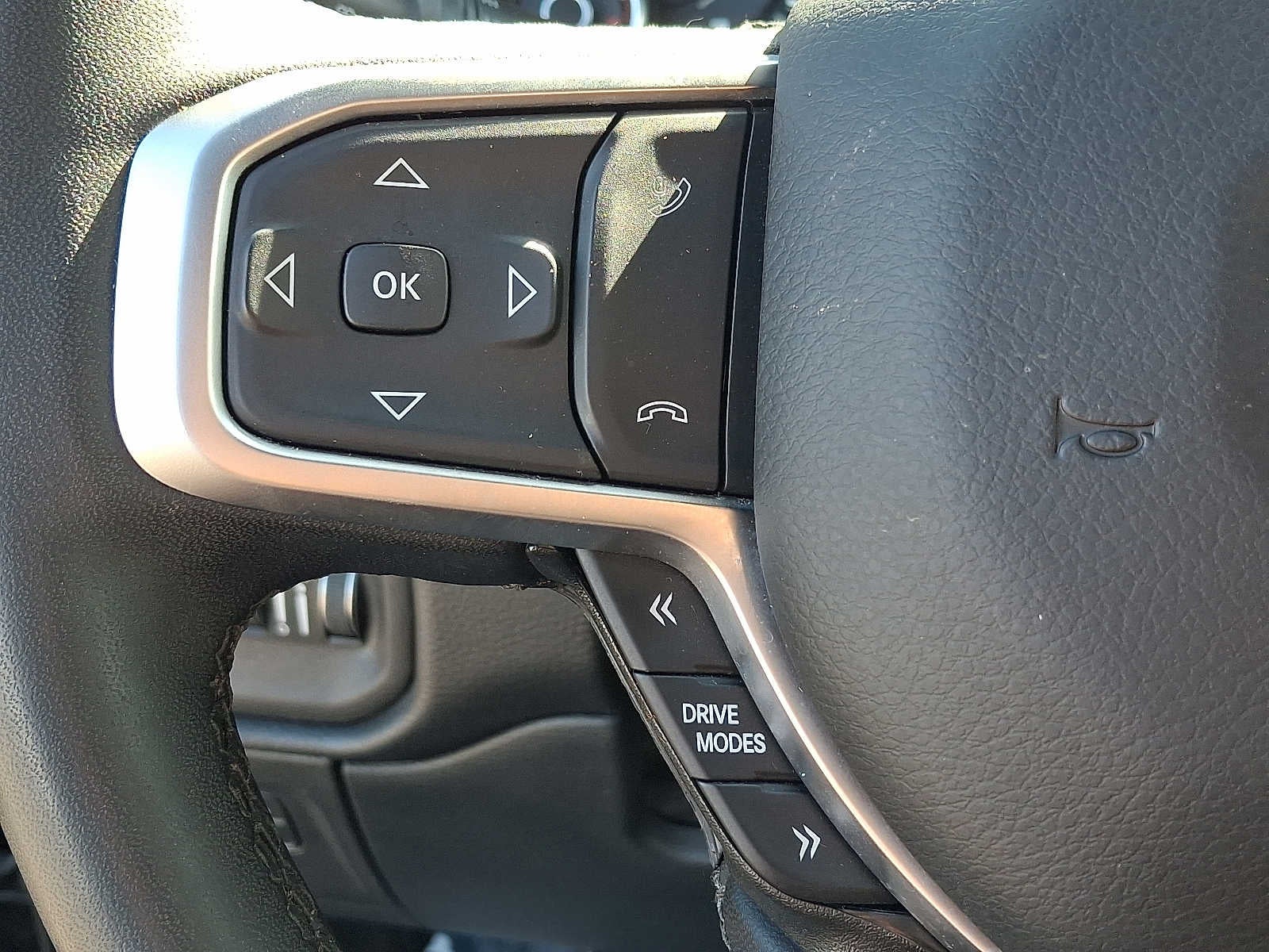 2025 RAM 1500 Big Horn Crew Cab 4x4 5'7" Box