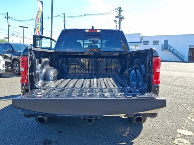 2025 RAM 1500 Big Horn Crew Cab 4x4 5'7" Box