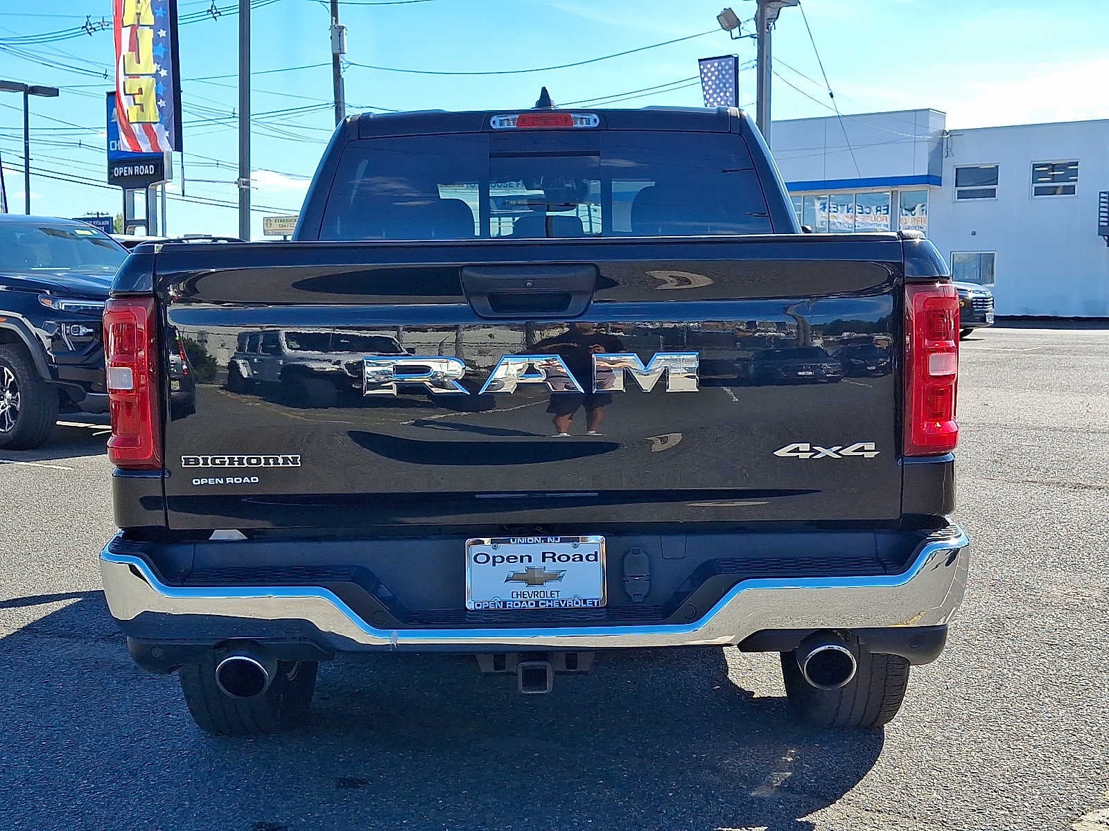2025 RAM 1500 Big Horn Crew Cab 4x4 5'7" Box