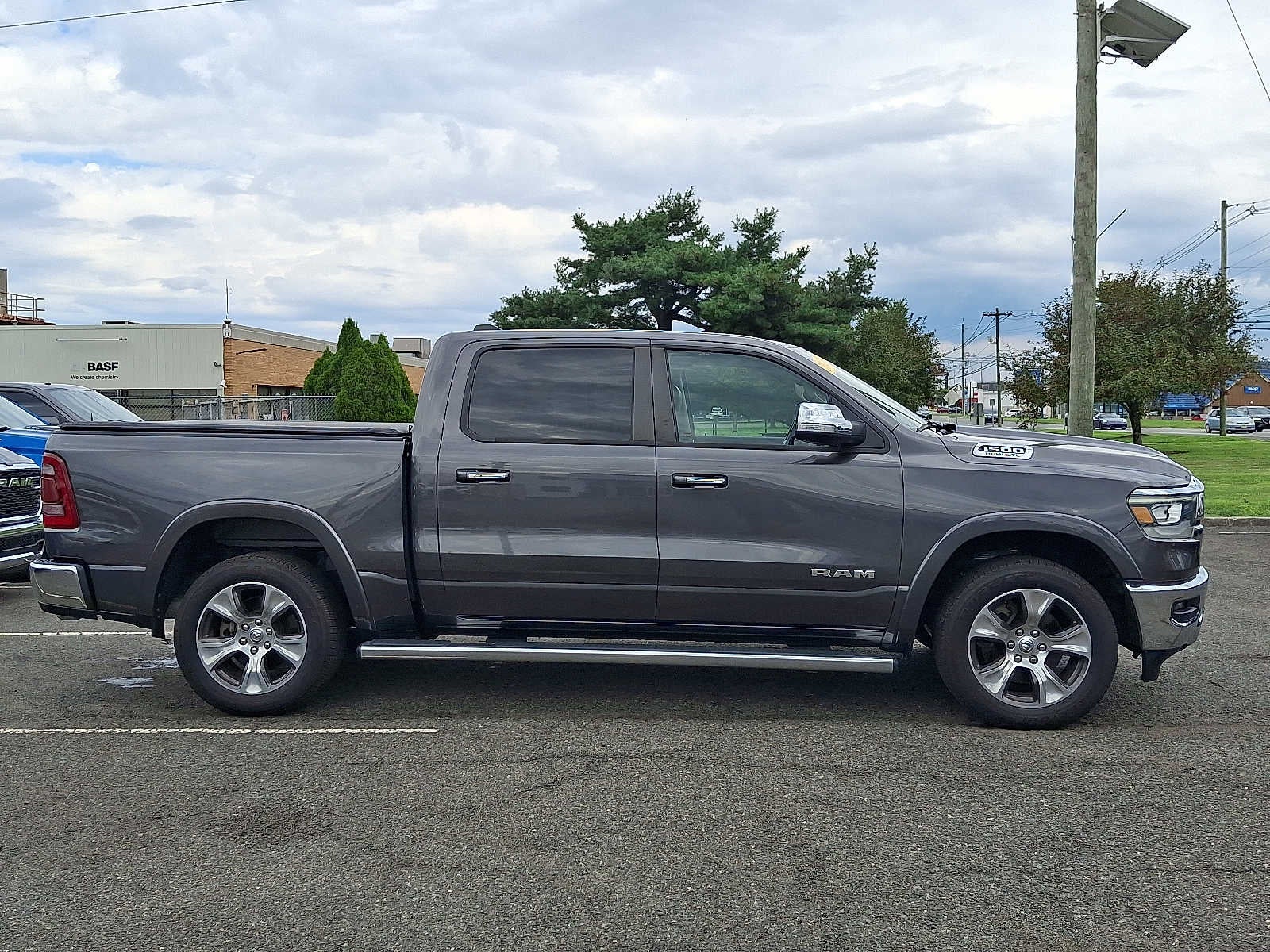 2022 RAM Ram 1500 Pickup Laramie - Photo 7