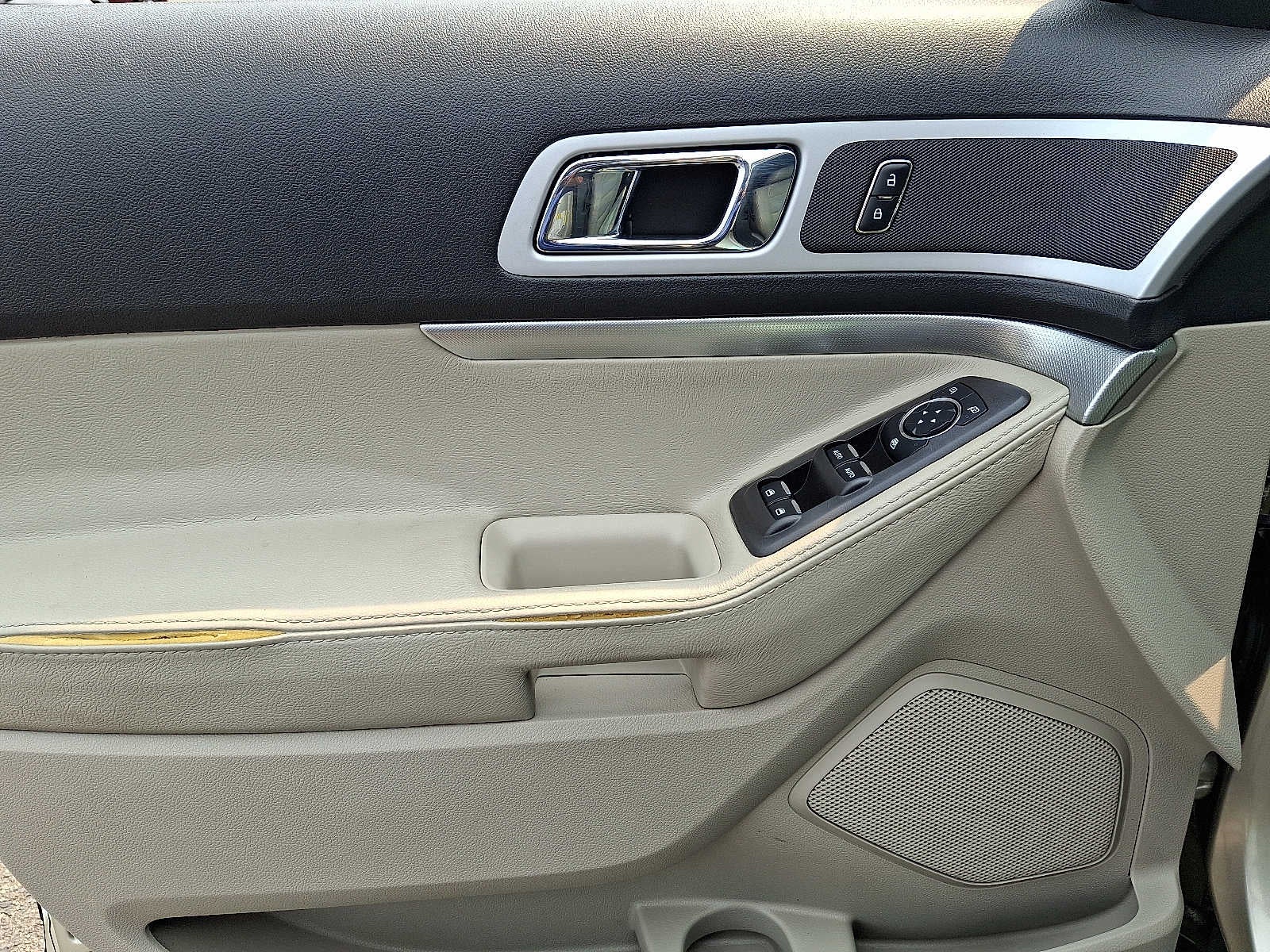 2011 Ford Explorer XLT