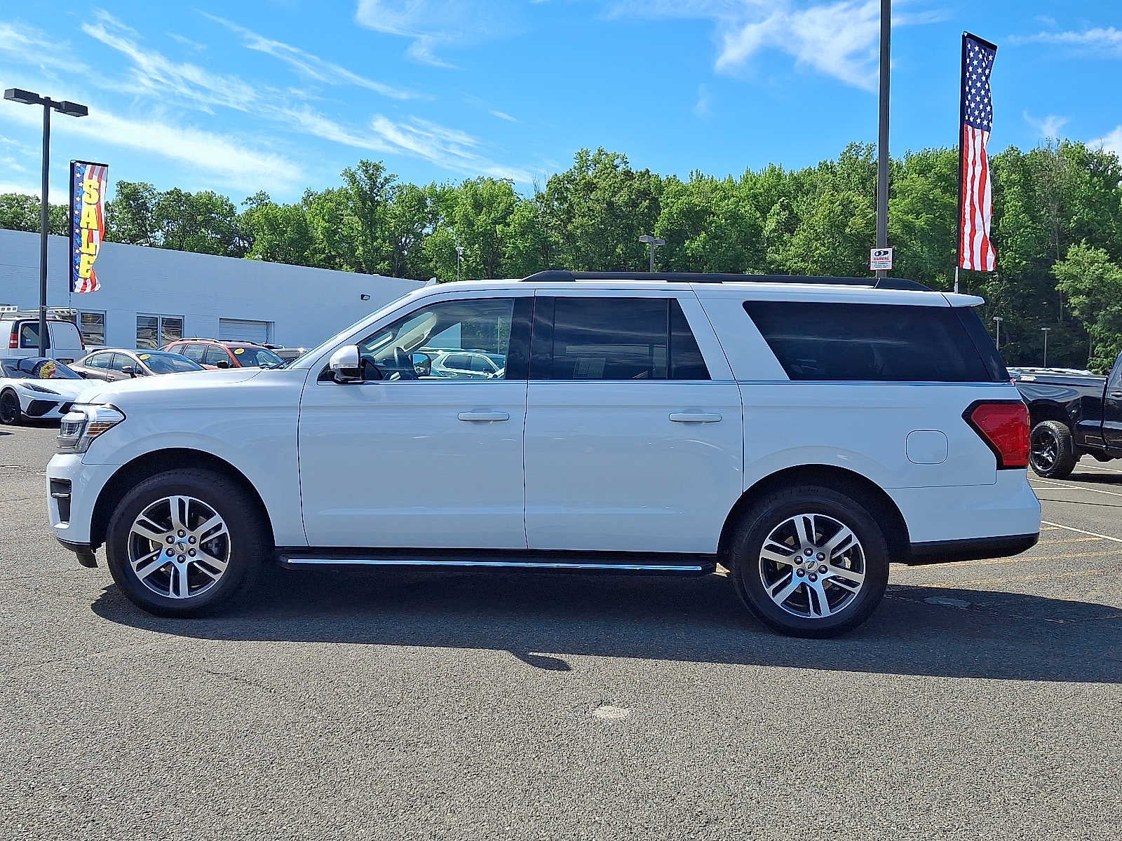2023 Ford Expedition Max XLT