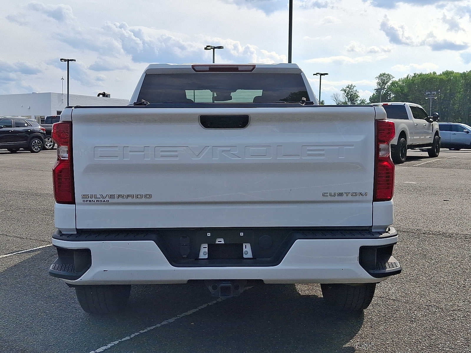 2023 Chevrolet Silverado 1500 Custom