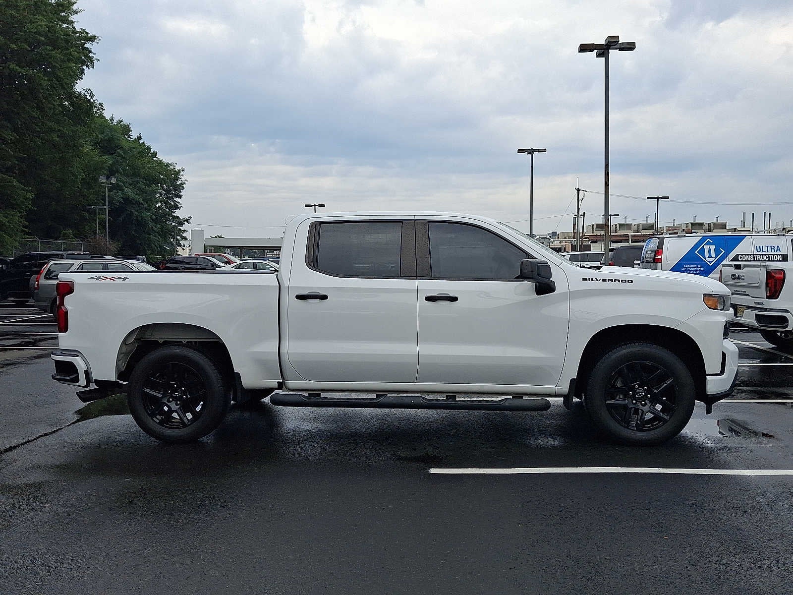 2021 Chevrolet Silverado 1500 Custom