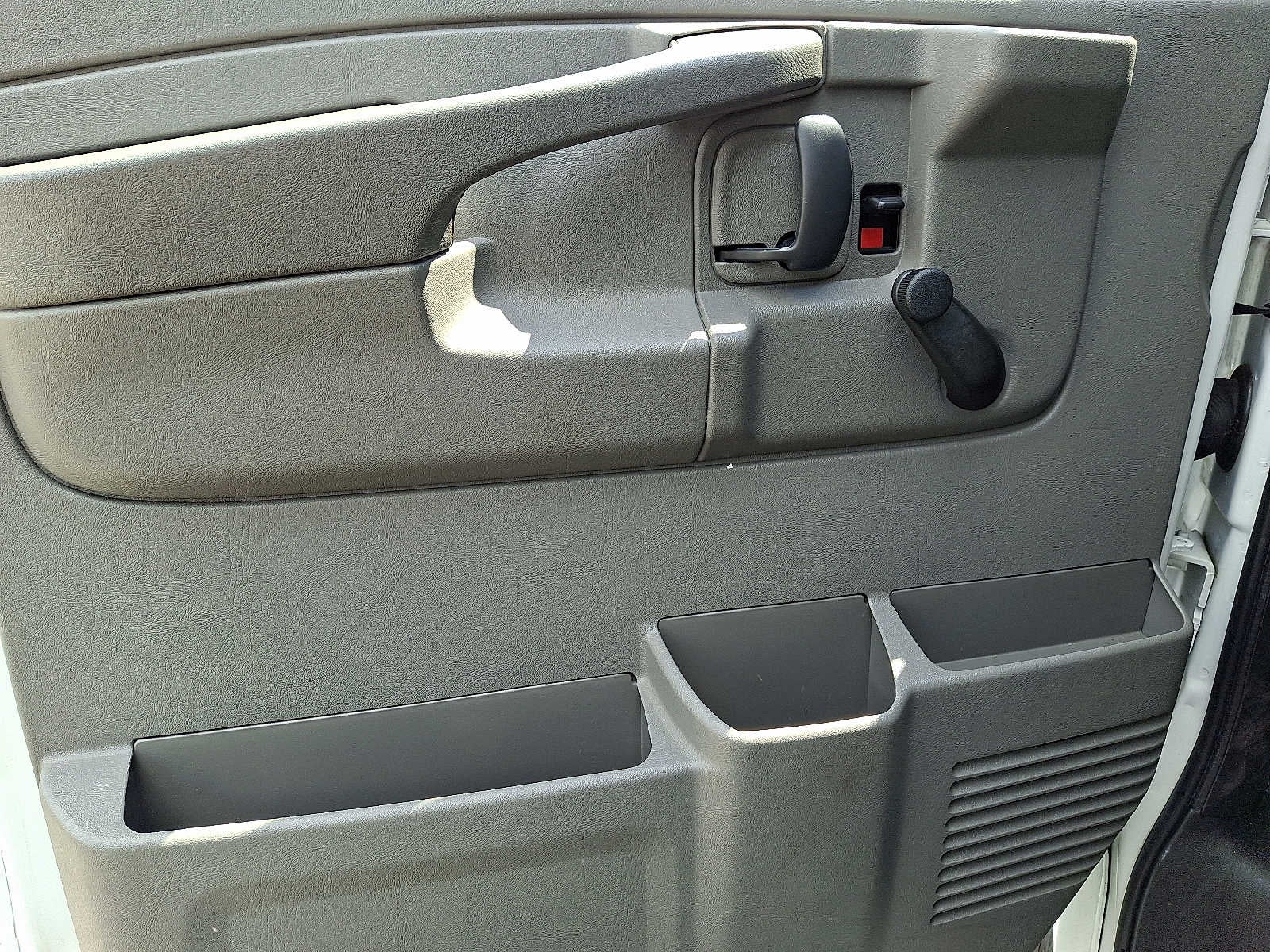 2012 Chevrolet Express Cargo 2500 RWD 2500 135"