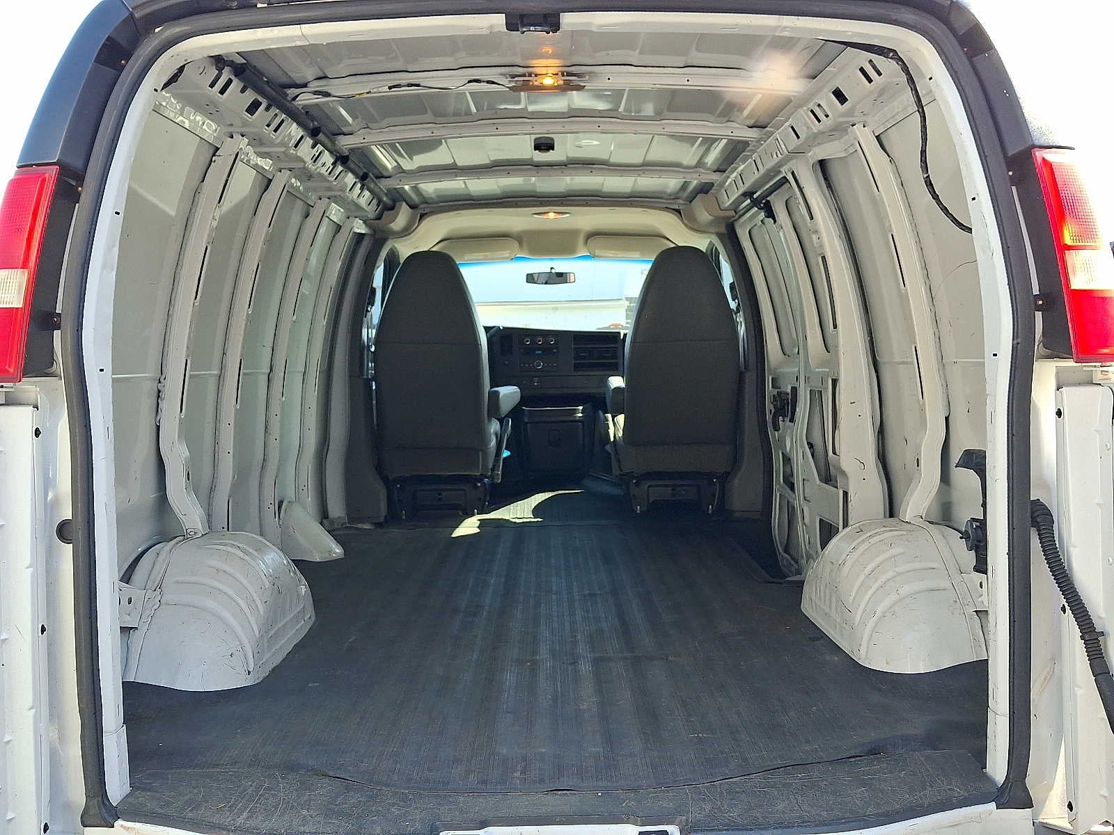 2012 Chevrolet Express Cargo 2500 RWD 2500 135"