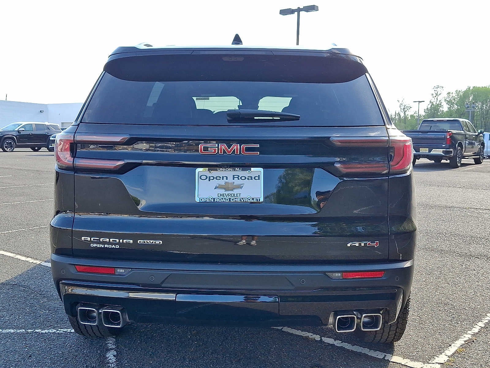 2026 GMC Acadia AT4