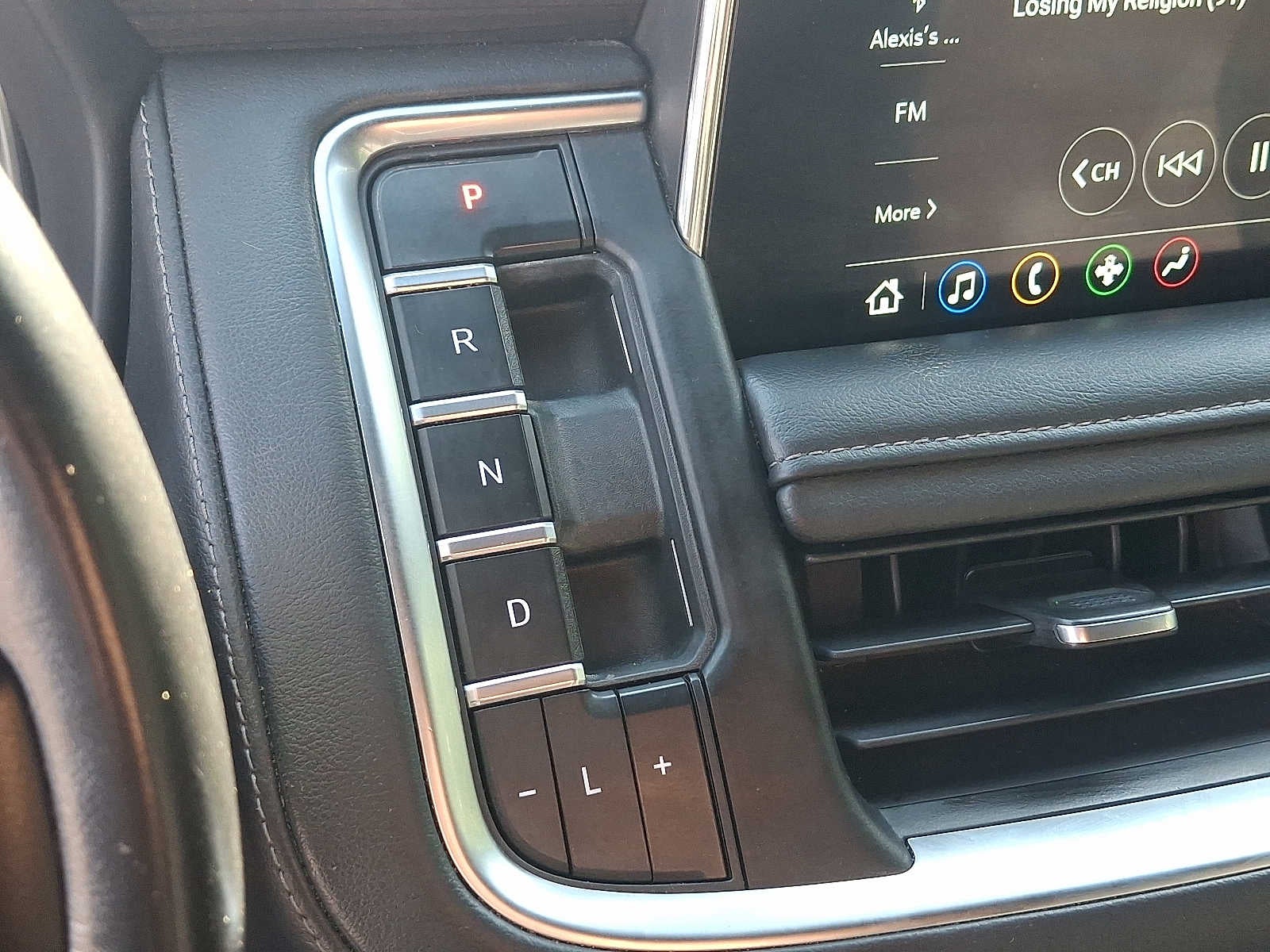 2021 GMC Yukon SLE