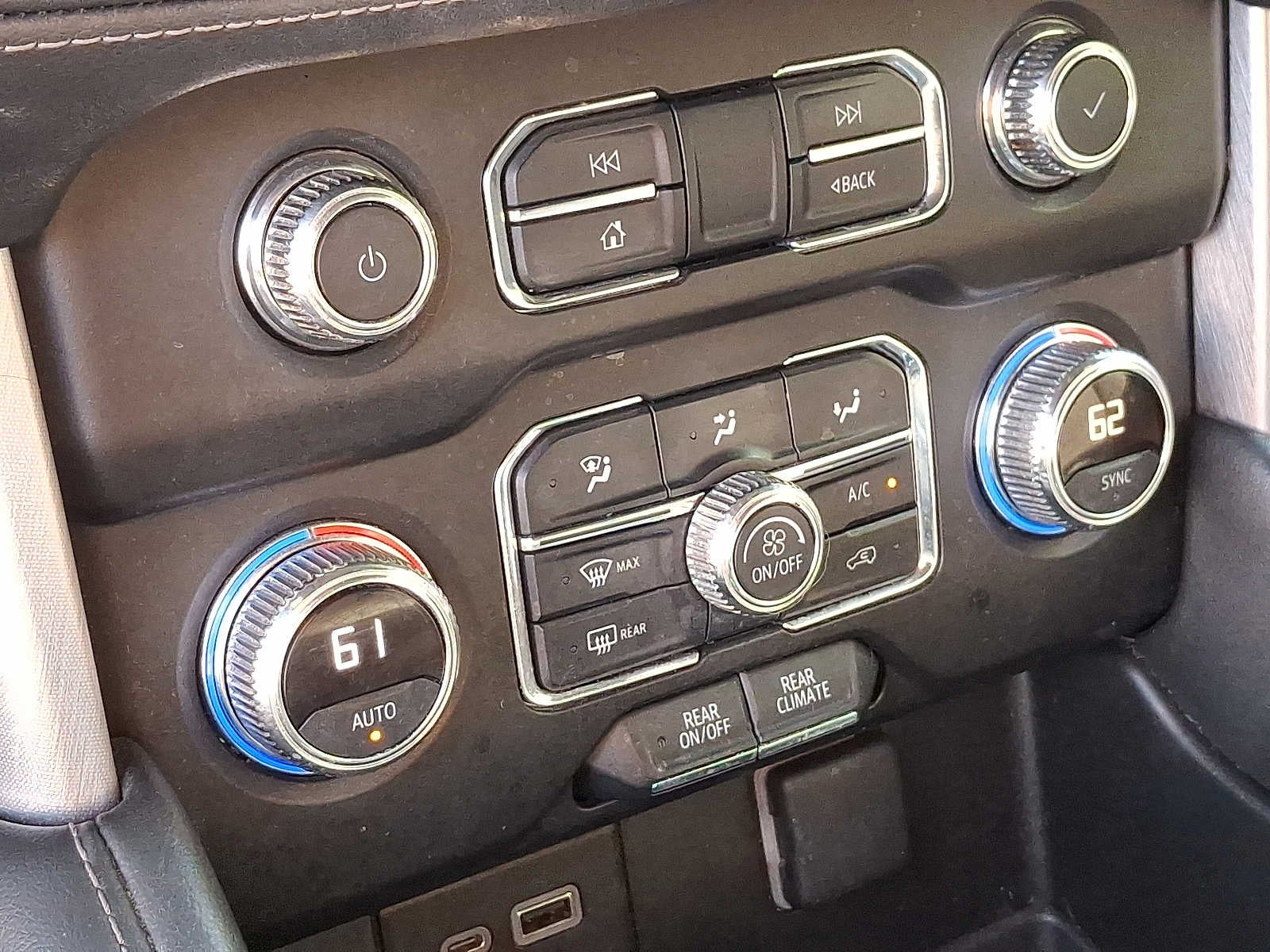 2021 GMC Yukon SLE