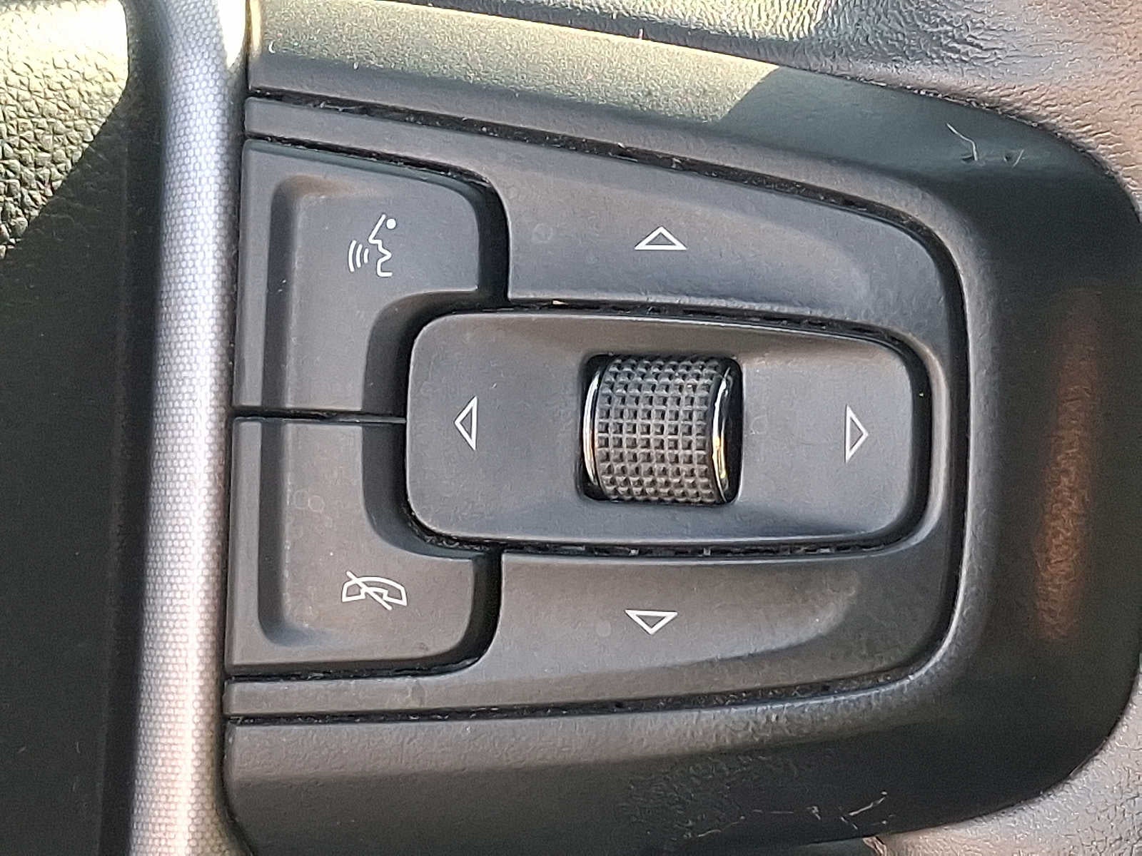2021 GMC Yukon SLE