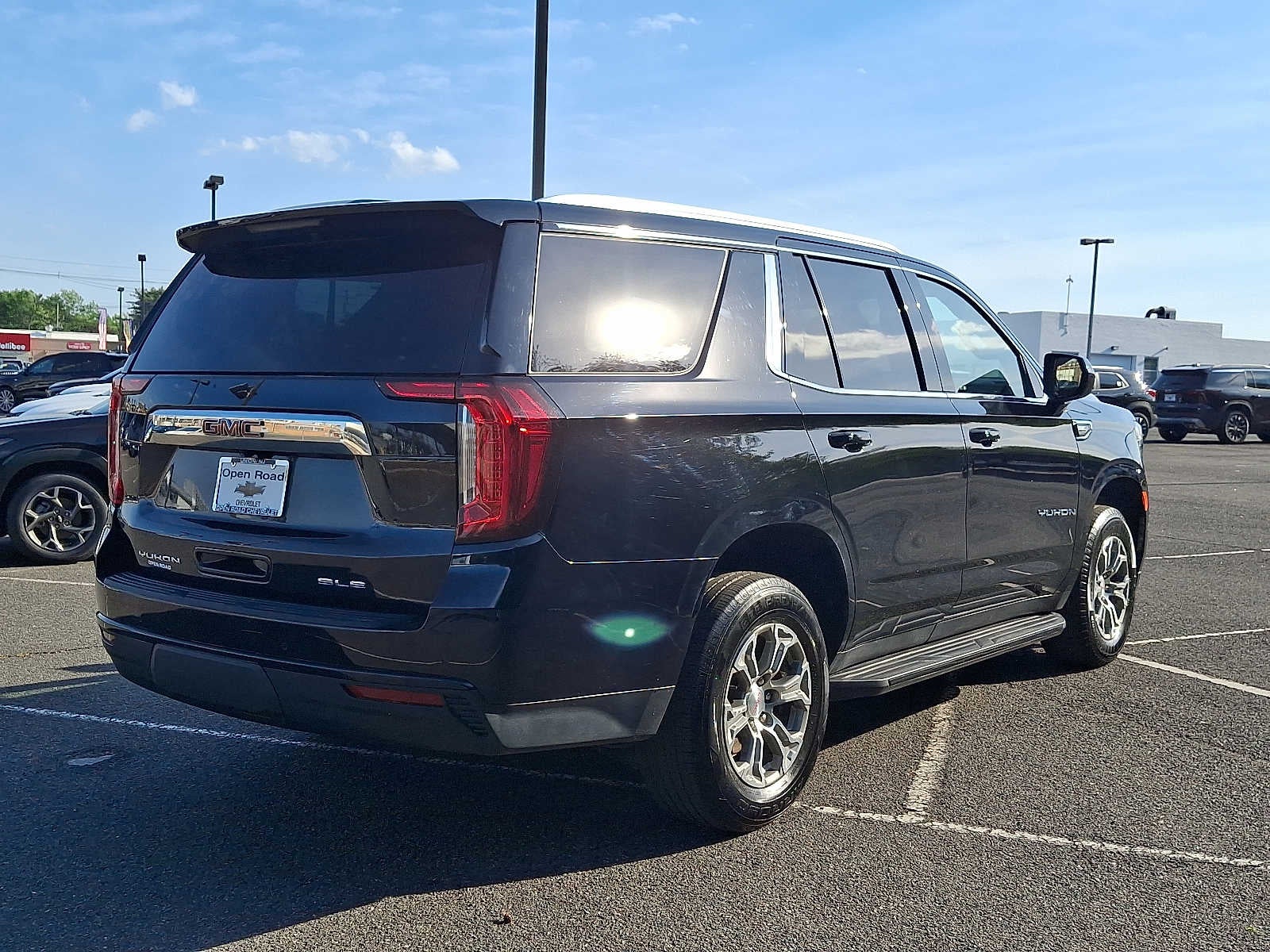 2021 GMC Yukon SLE