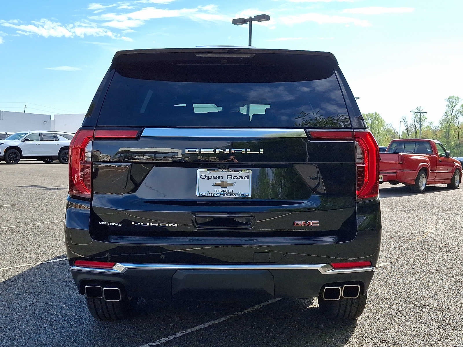 2025 GMC Yukon Denali