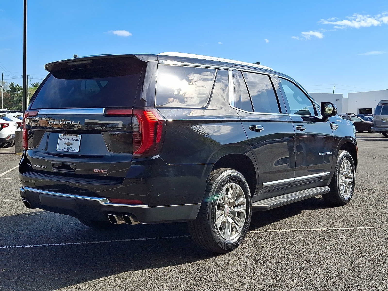 2025 GMC Yukon Denali
