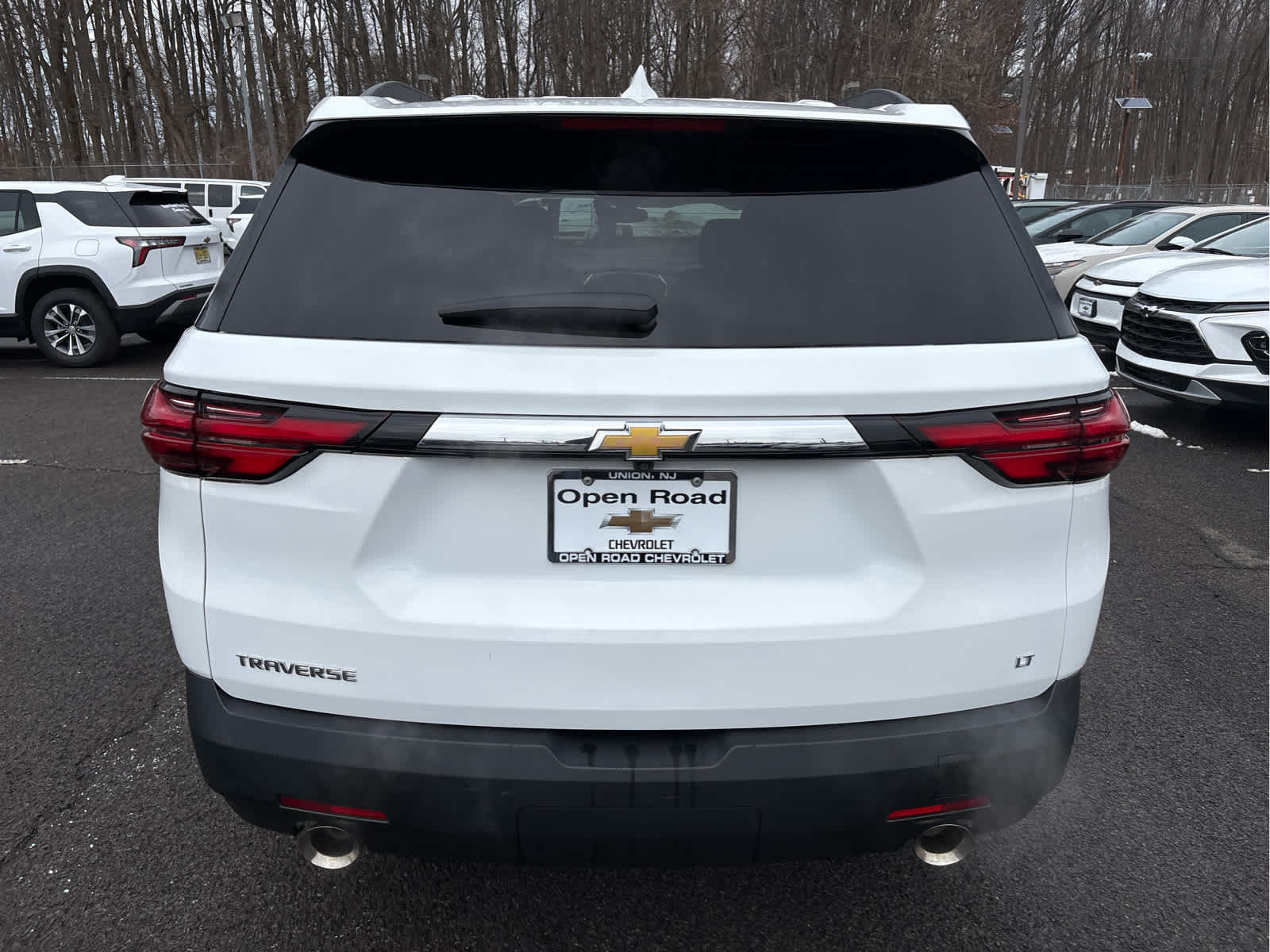 2023 Chevrolet Traverse LT Cloth