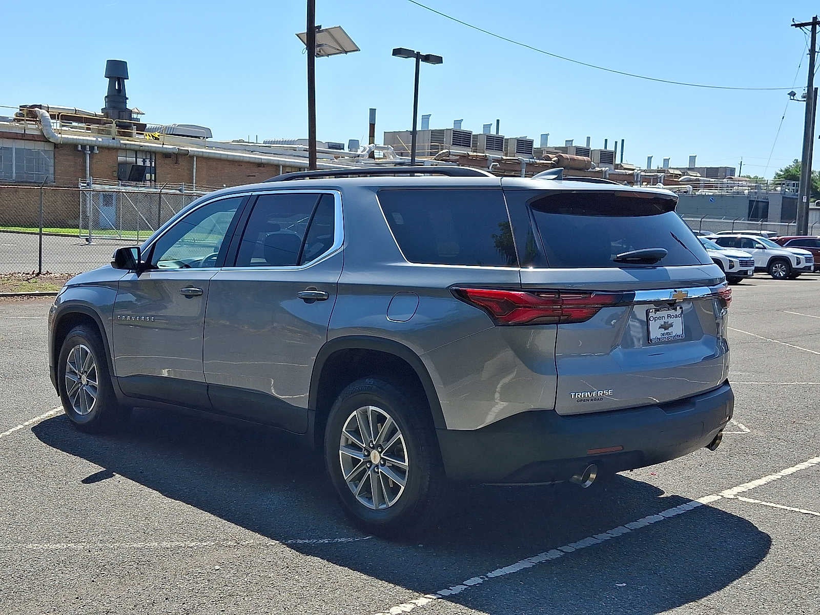 2023 Chevrolet Traverse LT Cloth