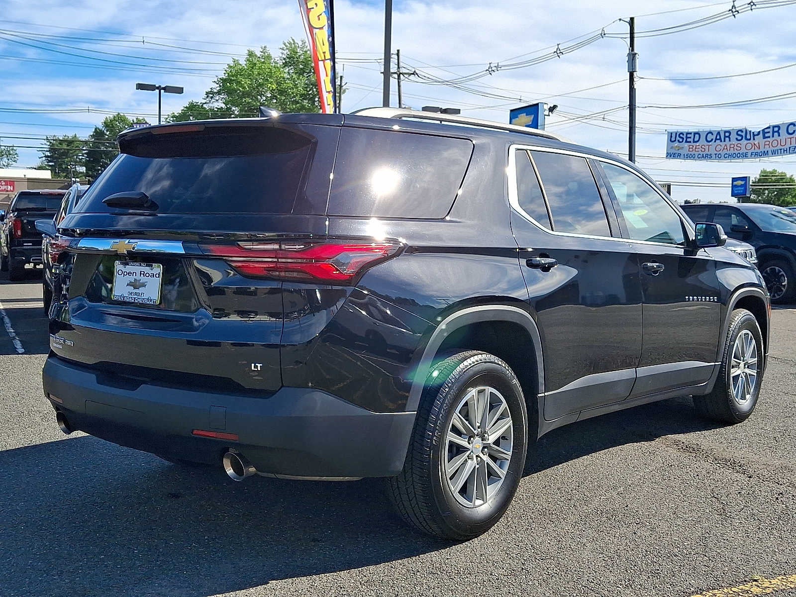 2023 Chevrolet Traverse LT Cloth