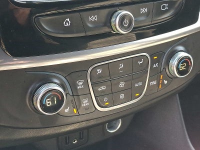 2022 Chevrolet Traverse LT Cloth