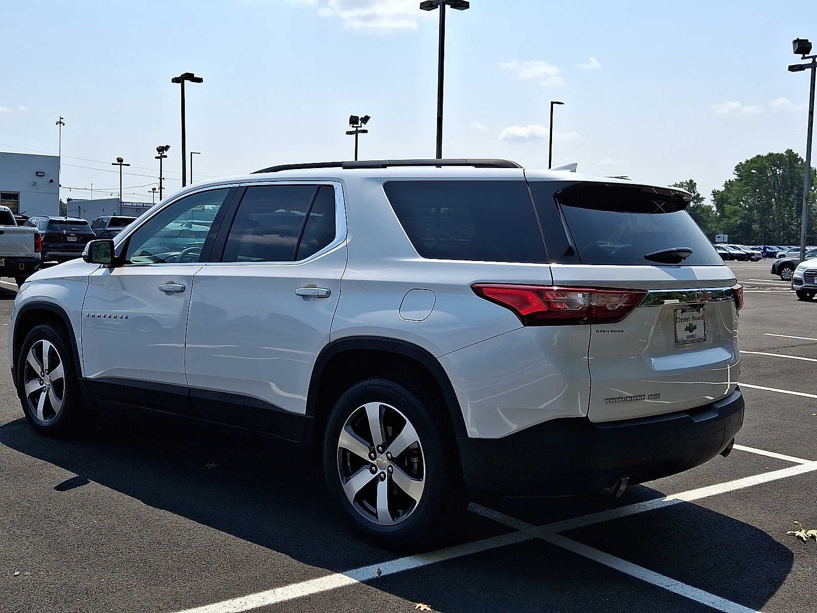 2020 Chevrolet Traverse LT Leather