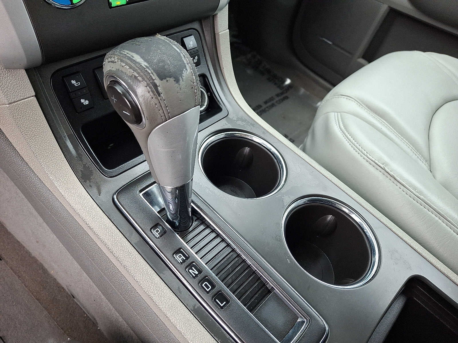 2010 Chevrolet Traverse LT w/2LT