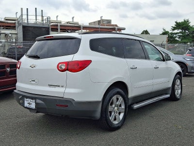 2010 Chevrolet Traverse LT w/2LT