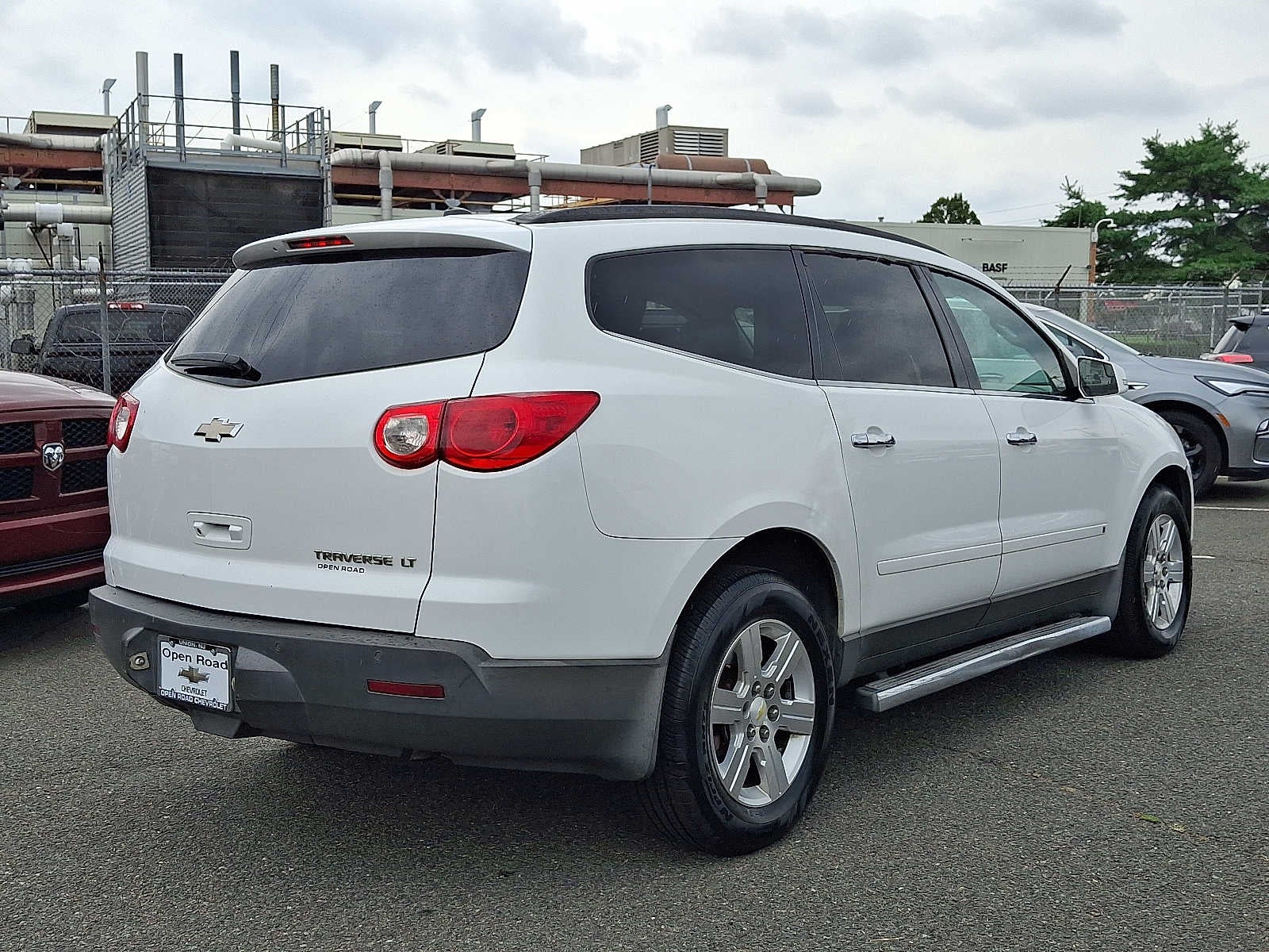 2010 Chevrolet Traverse LT w/2LT