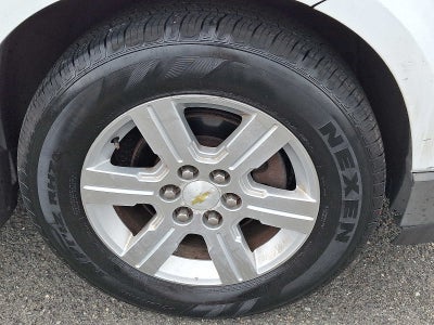 2010 Chevrolet Traverse LT w/2LT