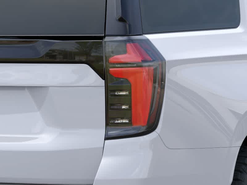 2026 Chevrolet Suburban Z71 - Photo 11
