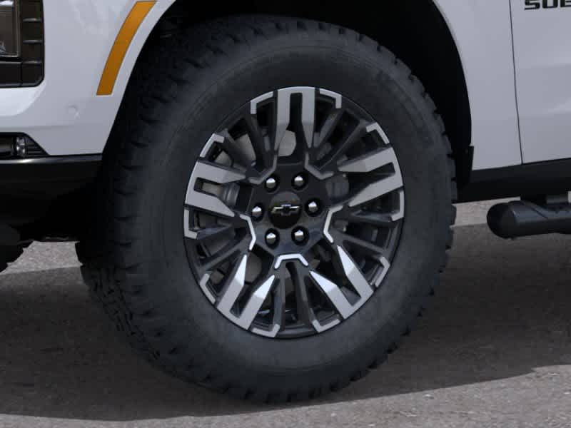 2026 Chevrolet Suburban Z71 - Photo 9