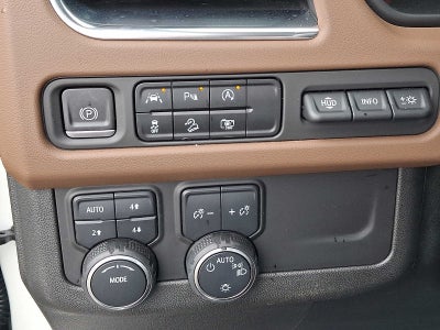 2023 Chevrolet Suburban High Country