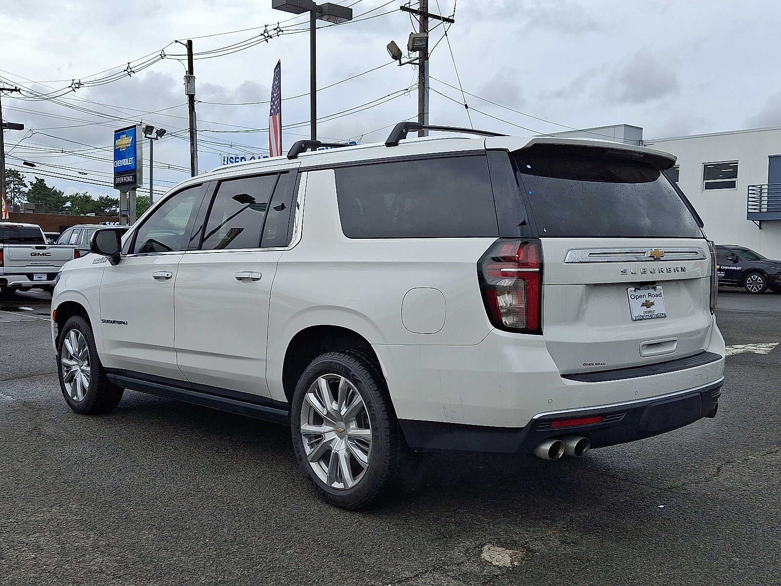 2023 Chevrolet Suburban High Country