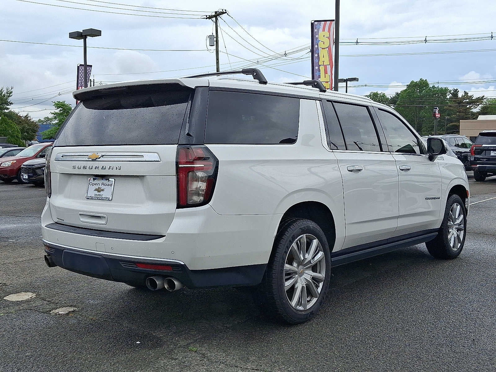 2023 Chevrolet Suburban High Country