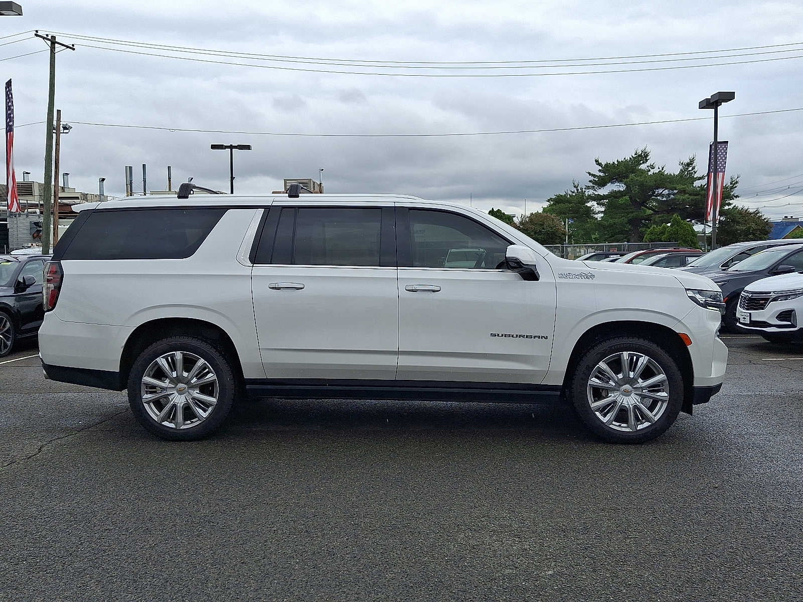 2023 Chevrolet Suburban High Country
