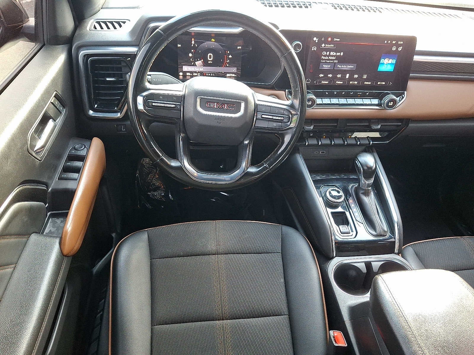 2023 GMC Canyon AT4