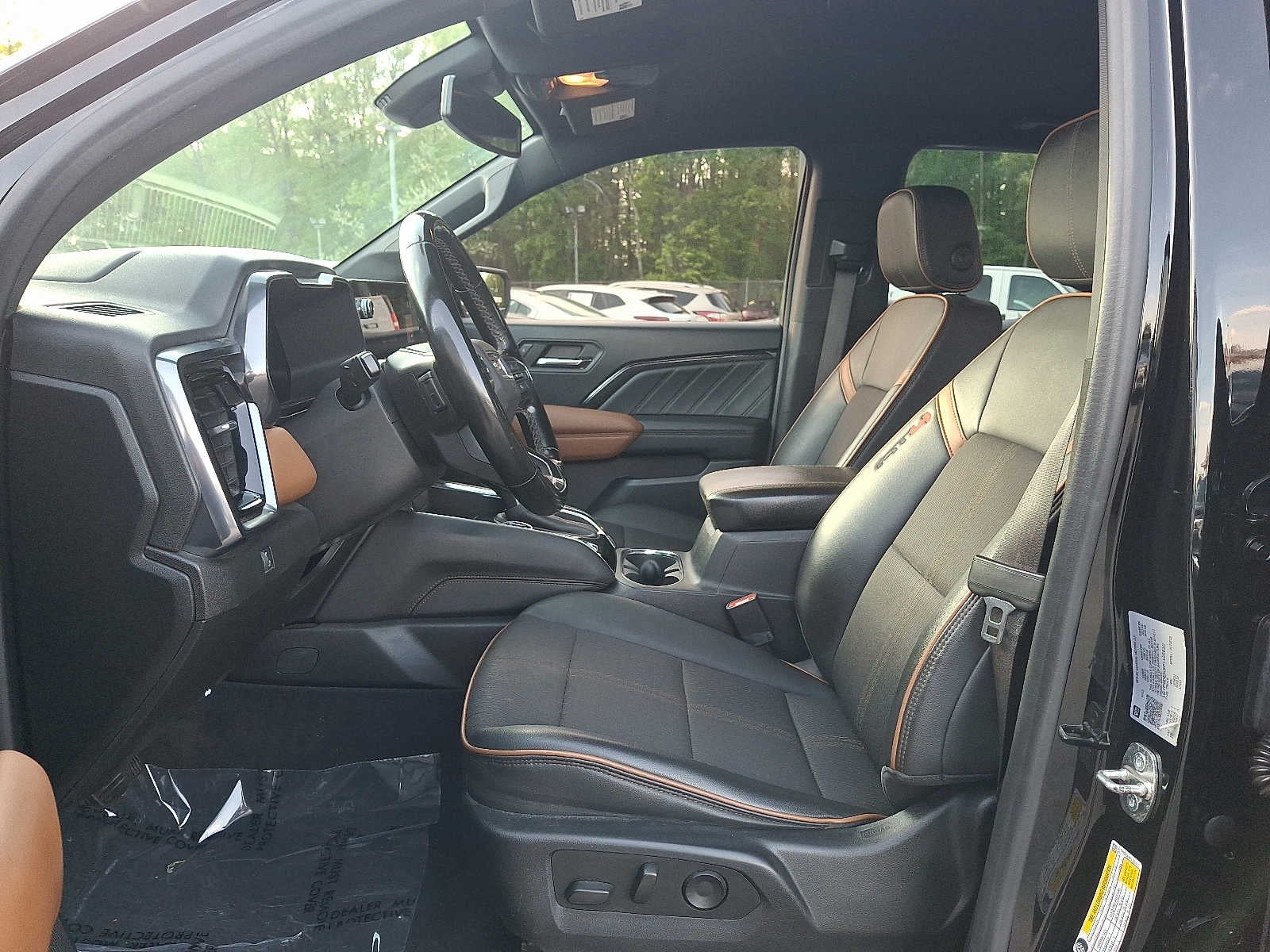 2023 GMC Canyon AT4