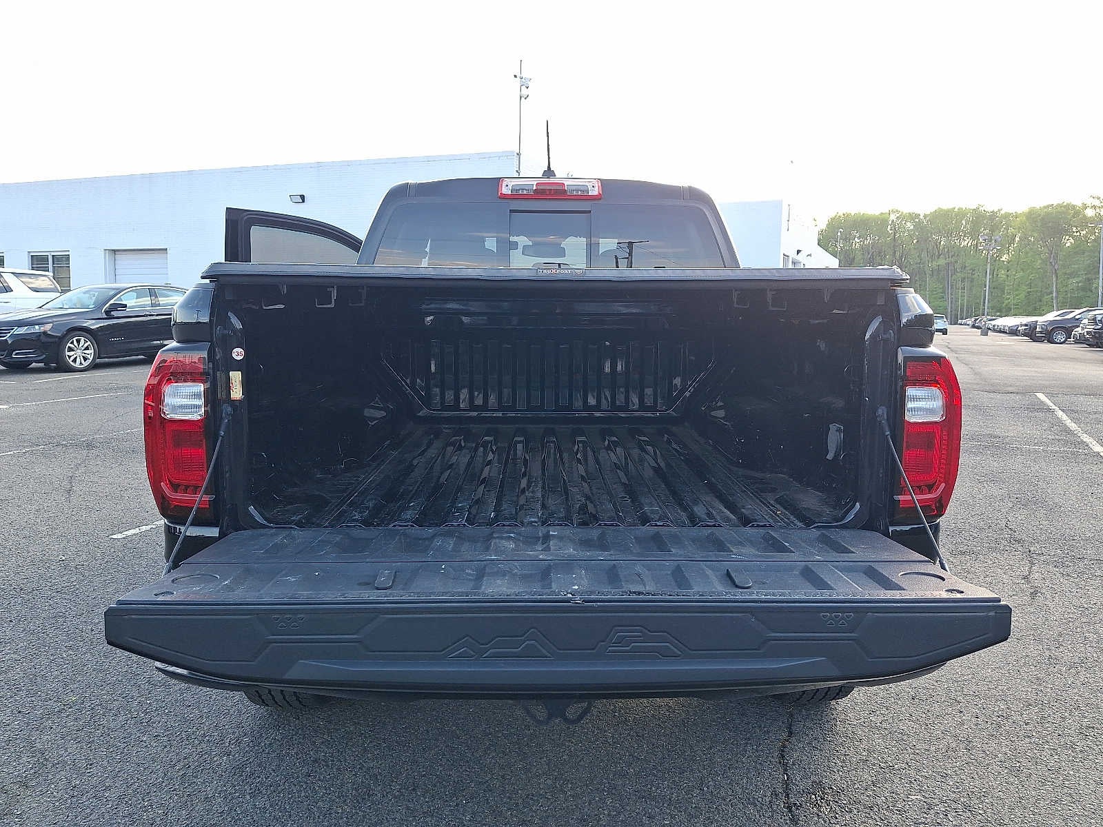 2023 GMC Canyon AT4