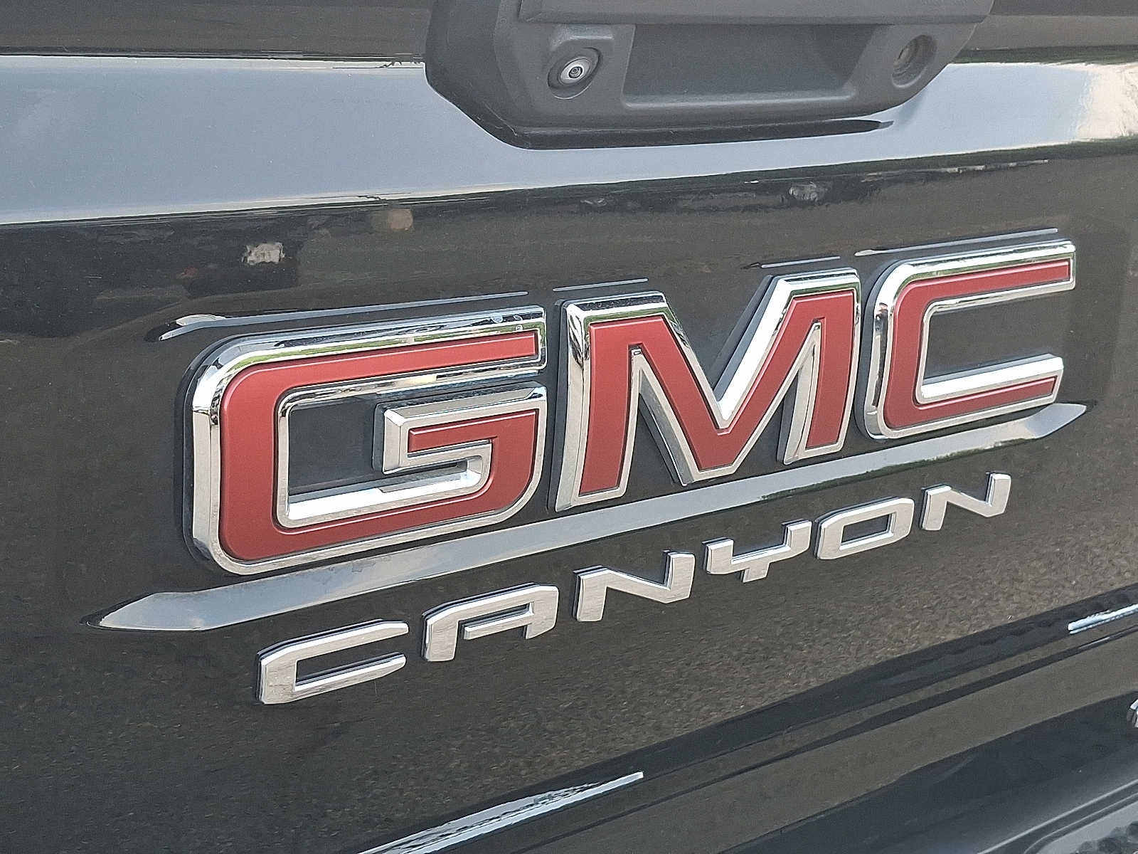 2023 GMC Canyon AT4
