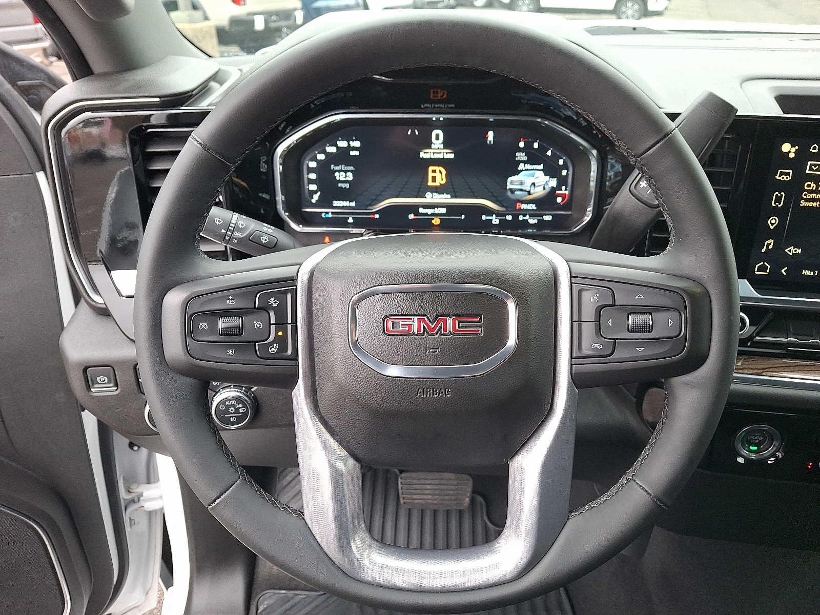 2023 GMC Sierra 1500 Elevation