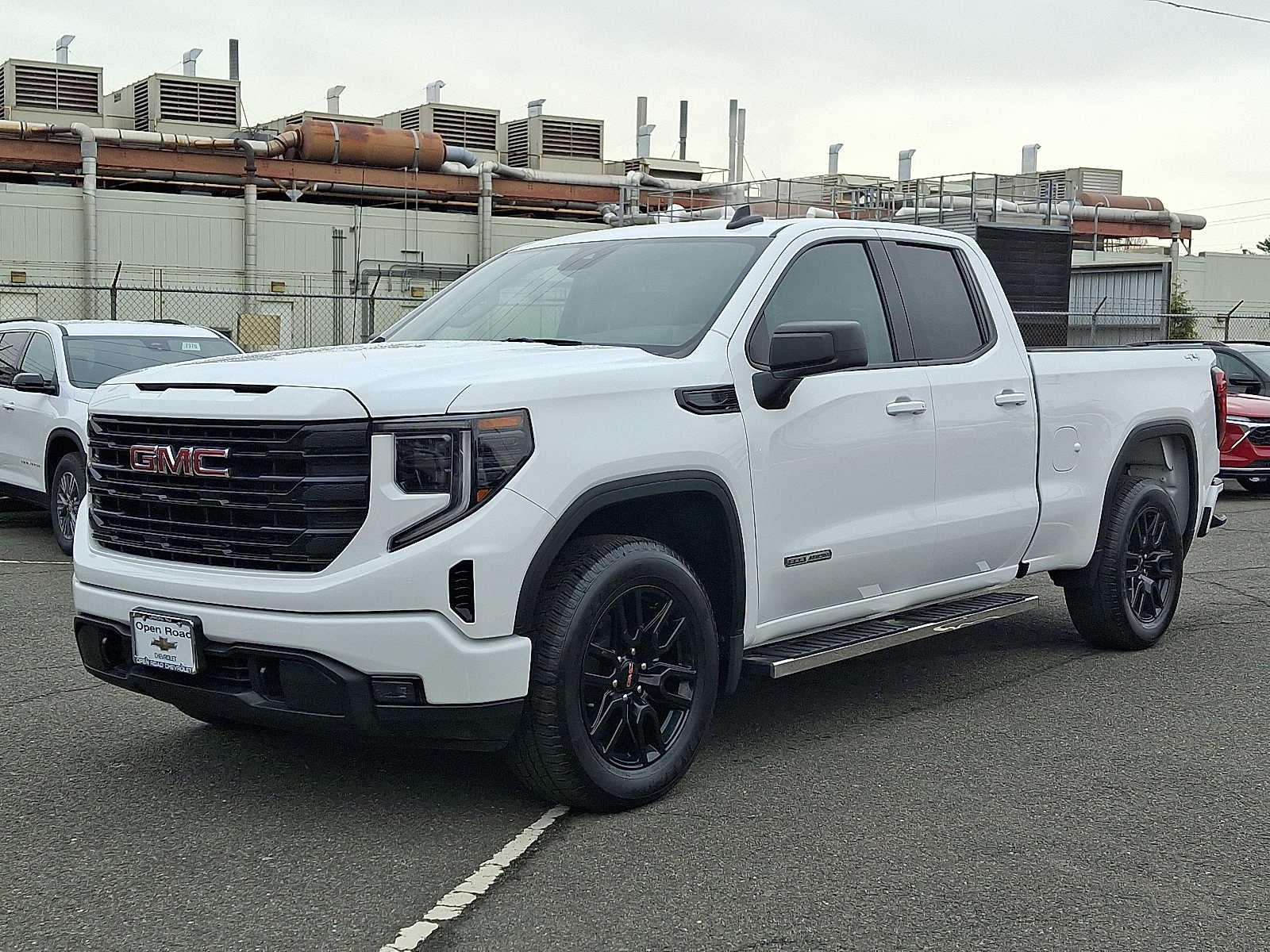 2023 GMC Sierra 1500 Elevation