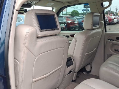 2006 Cadillac Escalade Standard