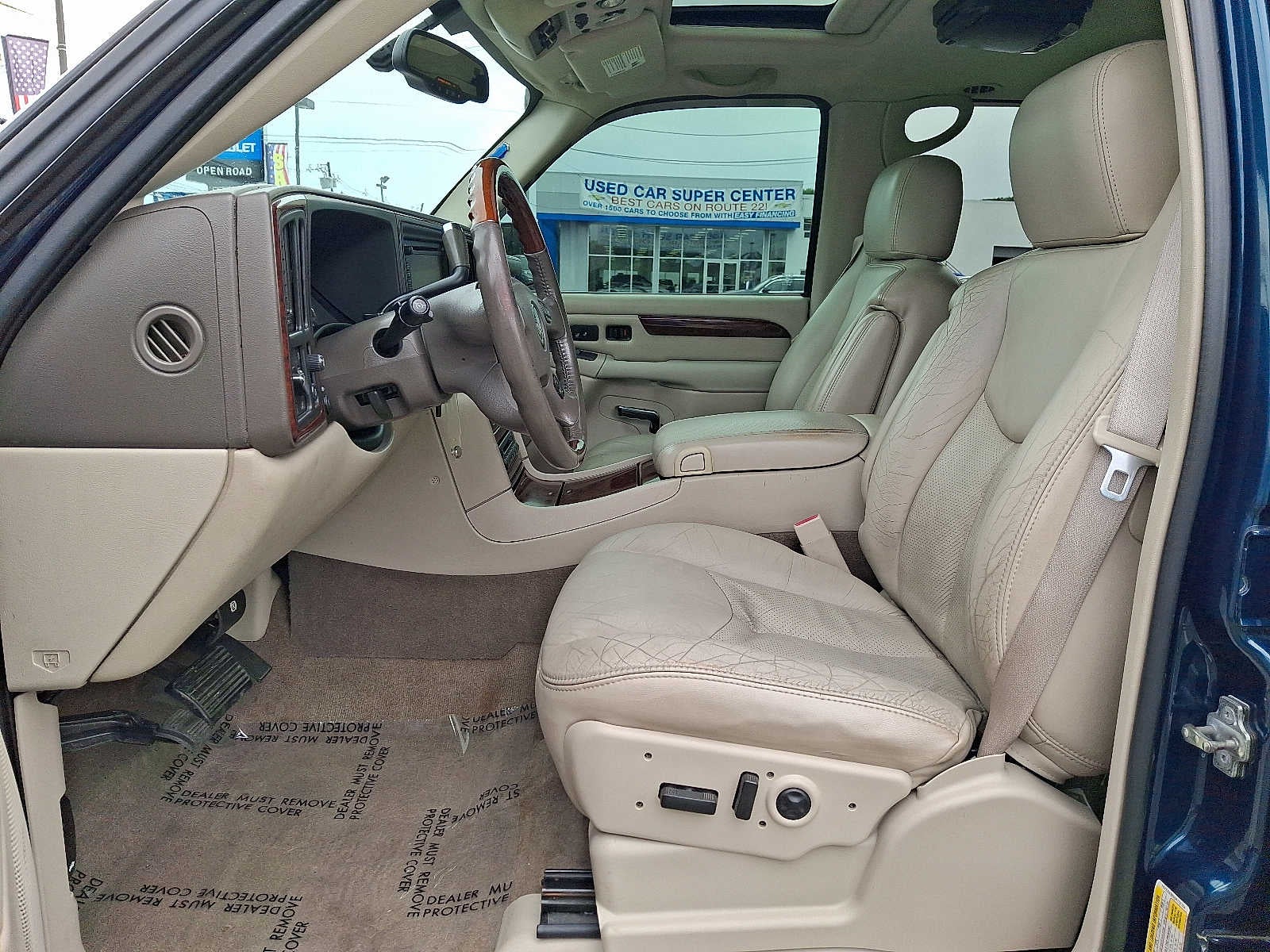 2006 Cadillac Escalade Standard