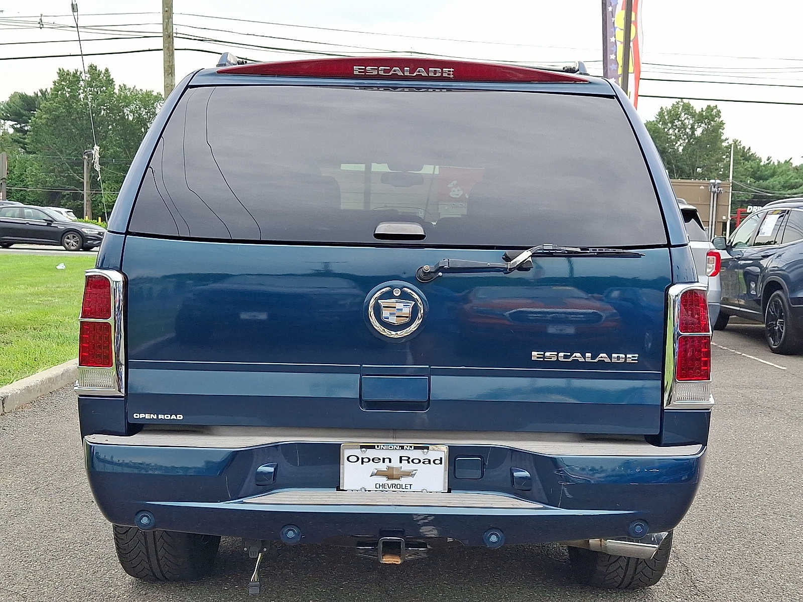 2006 Cadillac Escalade Standard