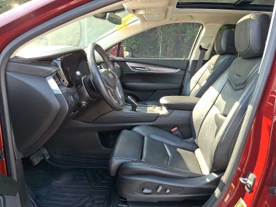 2017 Cadillac XT5 Luxury AWD