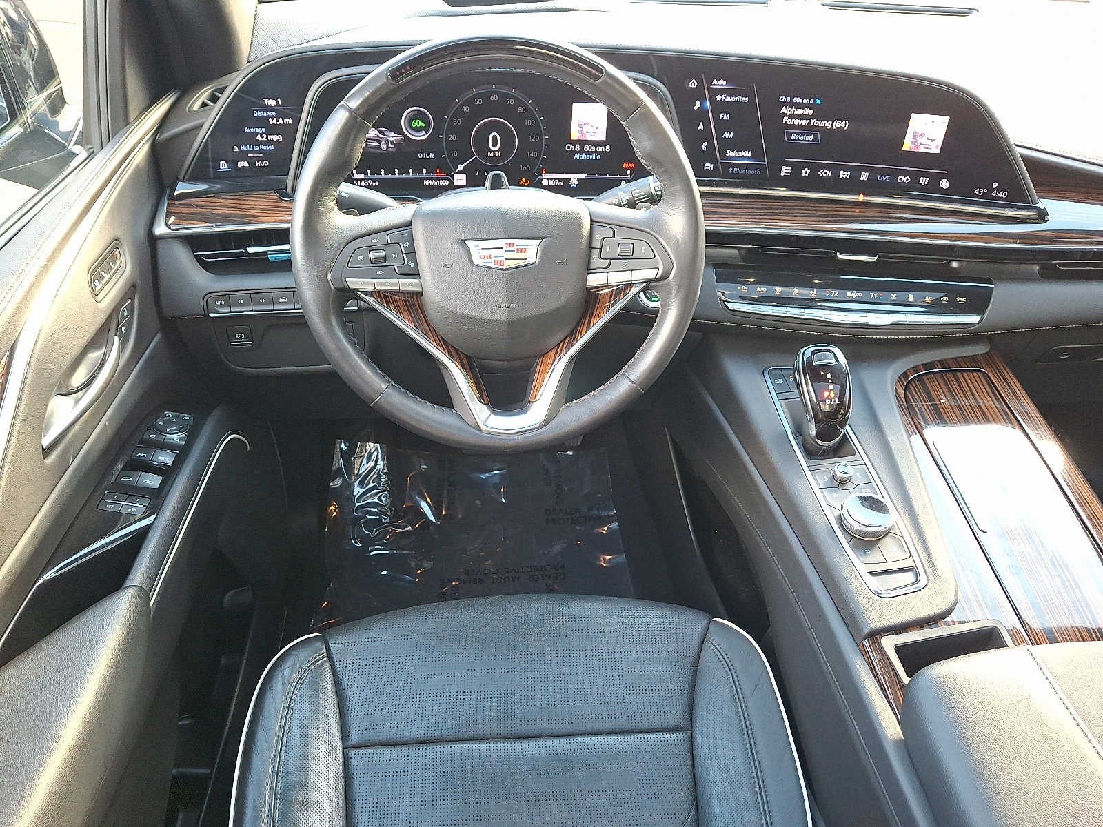 2023 Cadillac Escalade Premium Luxury