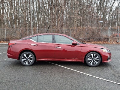 2020 Nissan Altima 2.5 SV