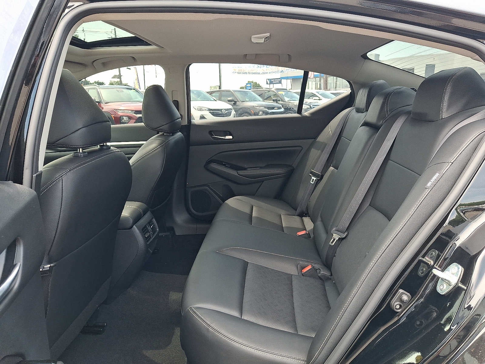 2024 Nissan Altima SL FWD