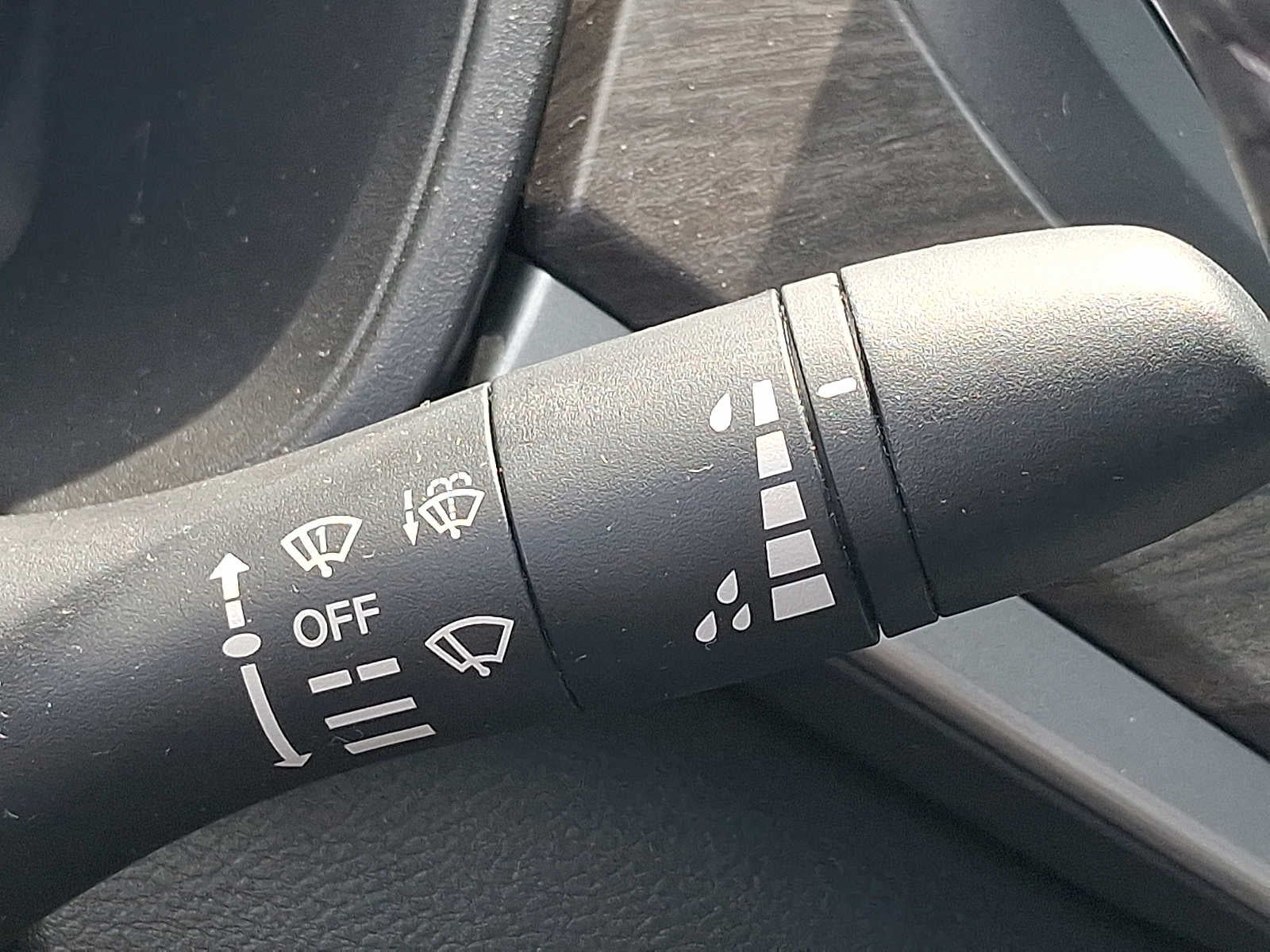 2024 Nissan Altima SL FWD