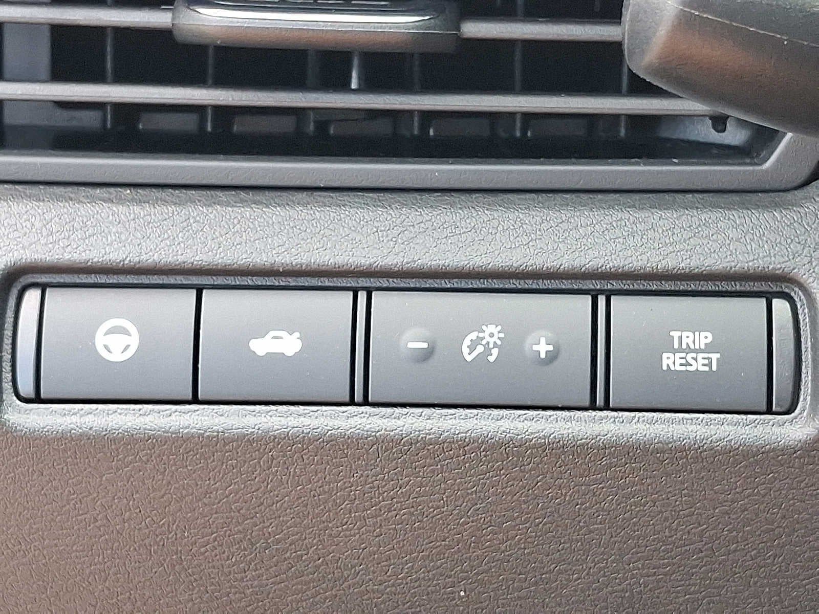 2024 Nissan Altima SL FWD