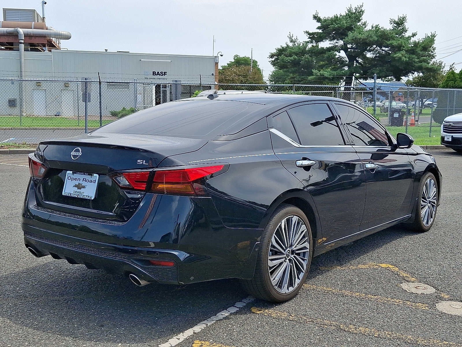 2024 Nissan Altima SL FWD
